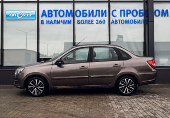 Подержанный автомобиль LADA (ВАЗ) Granta Liftback 2019 года (2 фото)