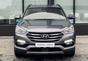 Подержанный автомобиль Hyundai Santa Fe 2016 года (8 фото)