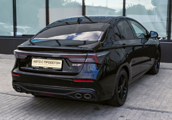 Подержанный автомобиль Omoda S5 GT 2023 года (5 фото)