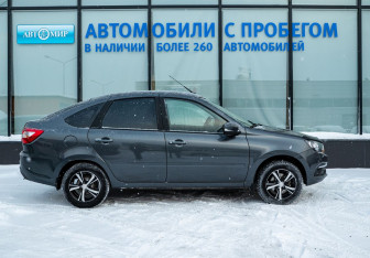 Подержанный автомобиль LADA (ВАЗ) Granta Liftback 2025 года (6 фото)