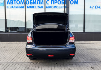 Подержанный автомобиль Nissan Almera Sedan 2013 года (17 фото)