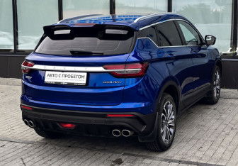 Подержанный автомобиль Geely Coolray 2022 года (5 фото)