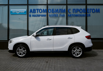 Подержанный автомобиль Brilliance V5 2014 года (2 фото)