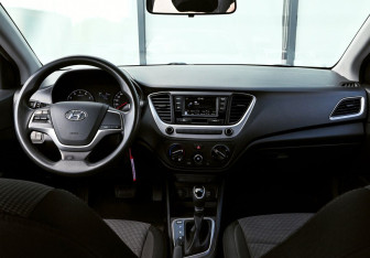 Подержанный автомобиль Hyundai Solaris Sedan 2018 года (18 фото)