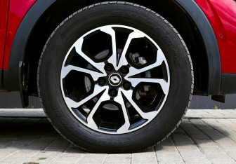 Подержанный автомобиль Renault Arkana 2019 года (22 фото)