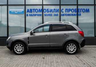 Подержанный автомобиль Opel Antara 2012 года (2 фото)