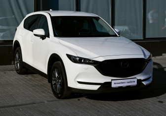 Подержанный автомобиль Mazda CX-5 2018 года (7 фото)