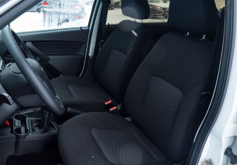 Подержанный автомобиль LADA (ВАЗ) Granta Liftback 2018 года (11 фото)