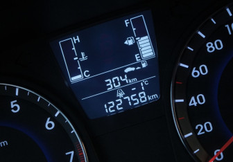 Подержанный автомобиль Hyundai Solaris Sedan 2015 года (16 фото)