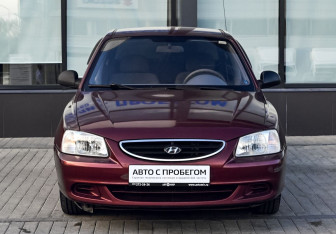 Подержанный автомобиль Hyundai Accent Sedan 2007 года (8 фото)
