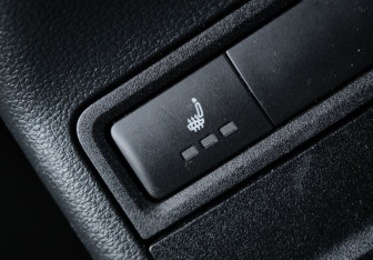 Подержанный автомобиль Skoda Octavia Liftback 2014 года (15 фото)