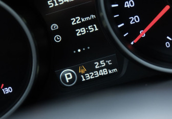 Подержанный автомобиль Kia Sportage 2015 года (18 фото)