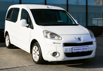 Подержанный автомобиль Peugeot Partner 2012 года (7 фото)