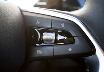 Подержанный автомобиль Geely Preface 2024 года (14 фото)