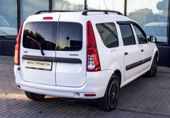 Подержанный автомобиль LADA (ВАЗ) Largus Wagon 2018 года (5 фото)
