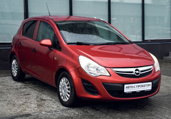 Подержанный автомобиль Opel Corsa 2012 года (7 фото)