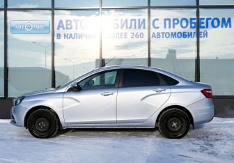 Подержанный автомобиль LADA (ВАЗ) Vesta Sedan 2016 года (2 фото)