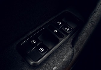 Подержанный автомобиль Skoda Yeti 2016 года (12 фото)