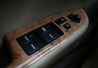 Подержанный автомобиль Honda Accord Sedan 2003 года (13 фото)