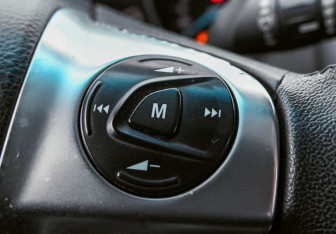 Подержанный автомобиль Ford Focus Sedan 2011 года (14 фото)