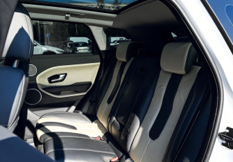 Подержанный автомобиль Land Rover Range Rover Evoque 2014 года (23 фото)