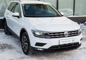 Подержанный автомобиль Volkswagen Tiguan 2018 года (7 фото)