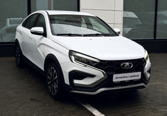 Подержанный автомобиль LADA (ВАЗ) Vesta Sedan 2023 года (7 фото)