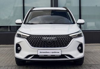 Подержанный автомобиль Haval M6 2023 года (8 фото)