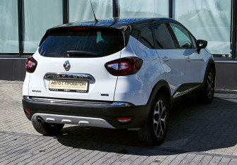 Подержанный автомобиль Renault Kaptur 2018 года (5 фото)