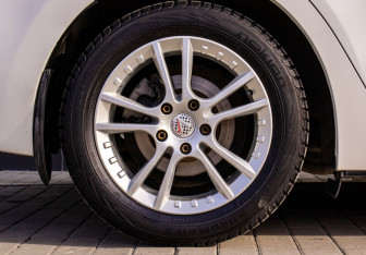 Подержанный автомобиль Mazda 3 Sedan 2014 года (20 фото)