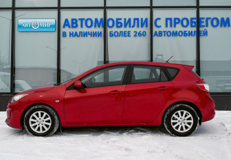 Подержанный автомобиль Mazda 3 Hatchback 2011 года (2 фото)