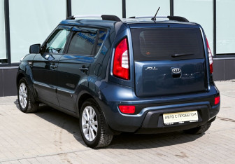 Подержанный автомобиль Kia Soul 2012 года (3 фото)