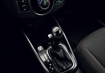 Подержанный автомобиль Kia Cerato Sedan 2011 года (10 фото)