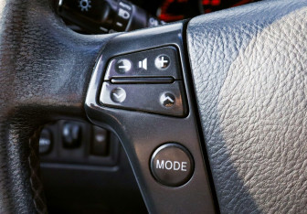 Подержанный автомобиль Toyota Avensis Sedan 2007 года (14 фото)