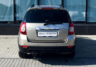 Подержанный автомобиль Chevrolet Captiva 2008 года (4 фото)