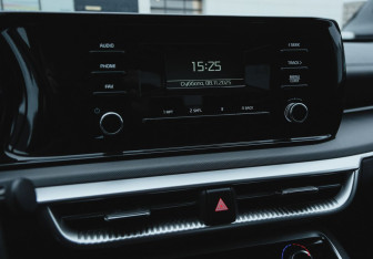 Подержанный автомобиль Kia K5 2021 года (12 фото)