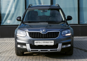 Подержанный автомобиль Skoda Yeti 2016 года (8 фото)