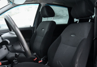 Подержанный автомобиль LADA (ВАЗ) Kalina Hatchback 2011 года (14 фото)