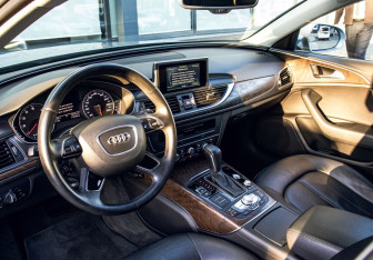 Подержанный автомобиль Audi A6 Sedan 2016 года (16 фото)
