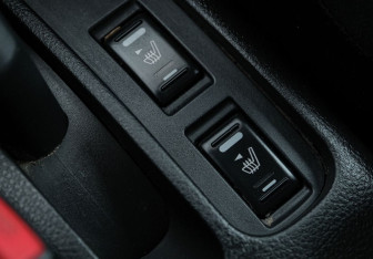 Подержанный автомобиль Nissan Note 2008 года (13 фото)