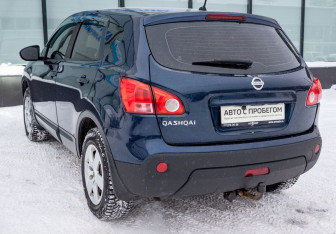 Подержанный автомобиль Nissan Qashqai 2008 года (4 фото)