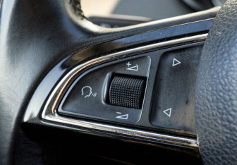 Подержанный автомобиль Skoda Octavia Liftback 2016 года (11 фото)