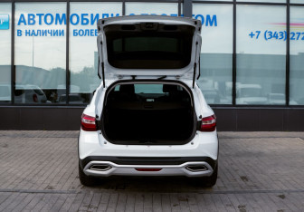 Подержанный автомобиль LADA (ВАЗ) Vesta Wagon 2024 года (20 фото)