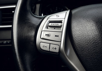 Подержанный автомобиль Nissan Qashqai 2017 года (14 фото)