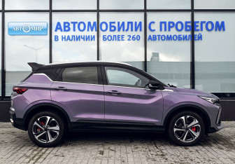 Подержанный автомобиль Geely Coolray 2023 года (6 фото)