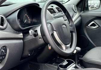 Подержанный автомобиль LADA (ВАЗ) Granta Sedan 2020 года (9 фото)