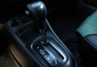 Подержанный автомобиль Kia Rio Sedan 2011 года (13 фото)