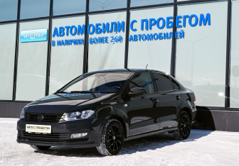 Подержанный автомобиль Volkswagen Polo Sedan 2018 года (1 фото)