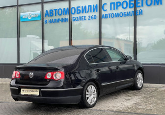 Подержанный автомобиль Volkswagen Passat Sedan 2009 года (5 фото)