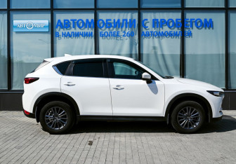 Подержанный автомобиль Mazda CX-5 2021 года (6 фото)